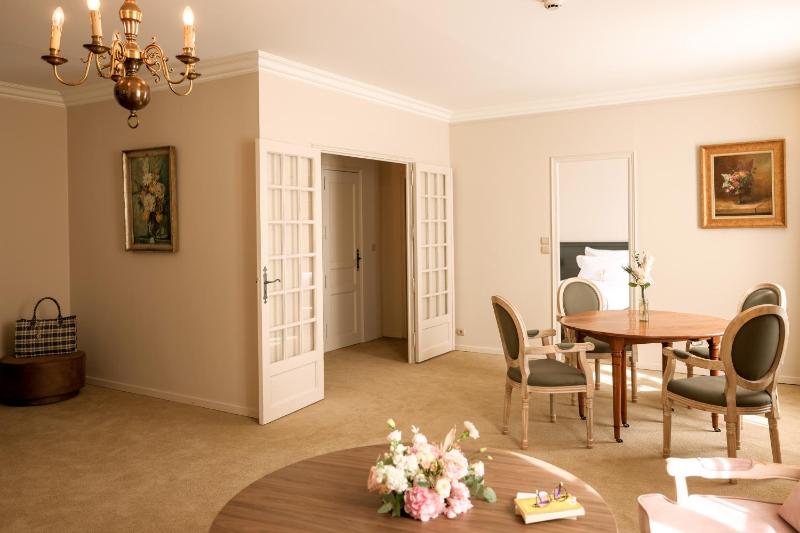 Suite de Fontanges image 1