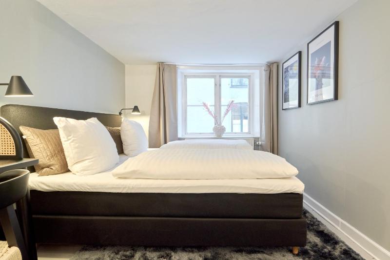 Two-Bedroom Apartment image 4