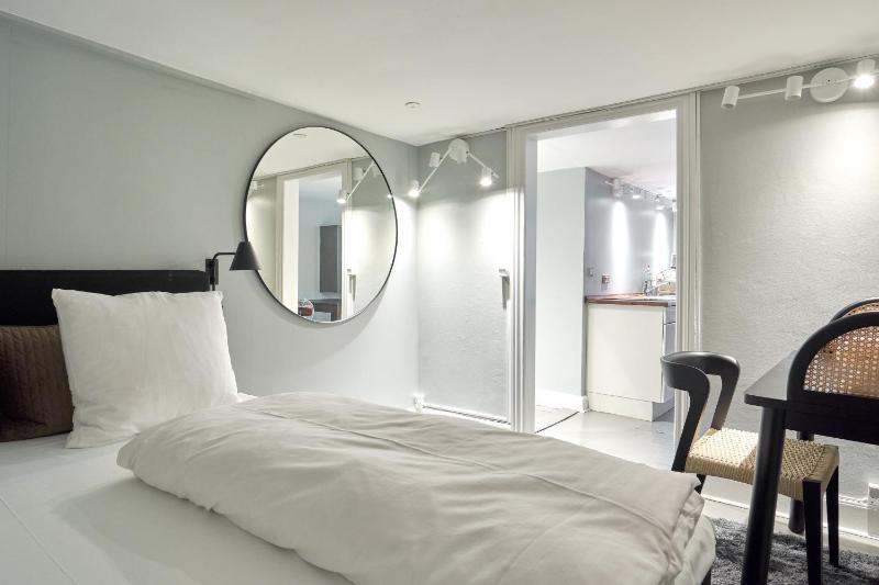 Superior Apartment image 4