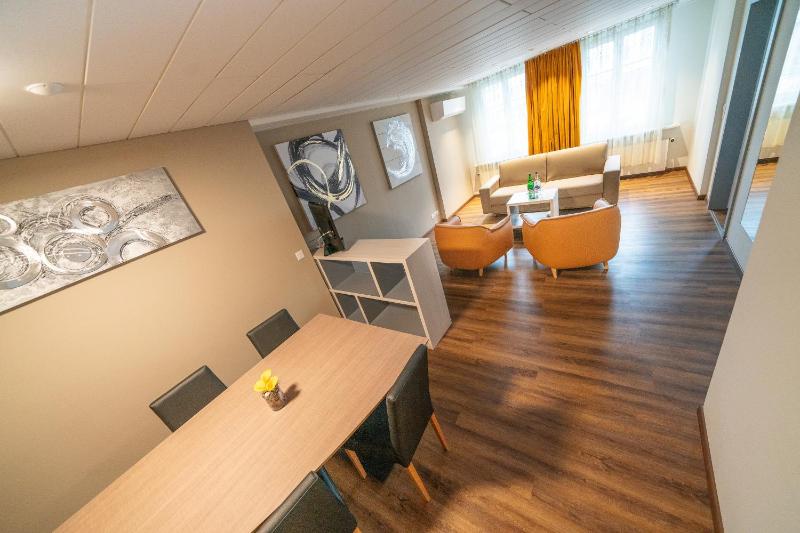 Superior Suite image 2