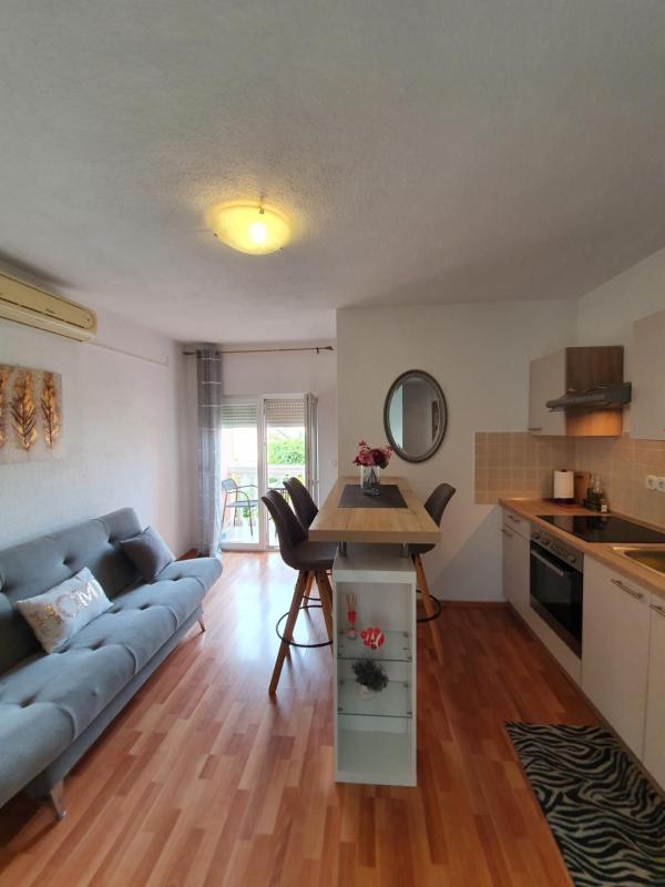 Apartments Petani - image 6