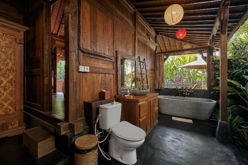 Kawan Antique Ubud Villa - image 4