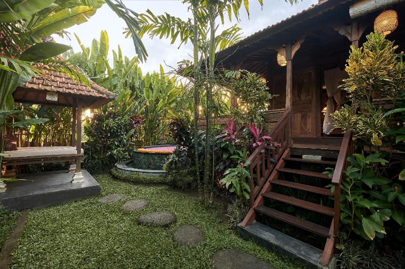 Kawan Antique Ubud Villa - image 8