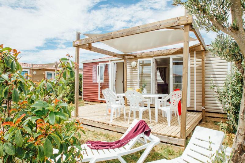 Mobile Home image 4