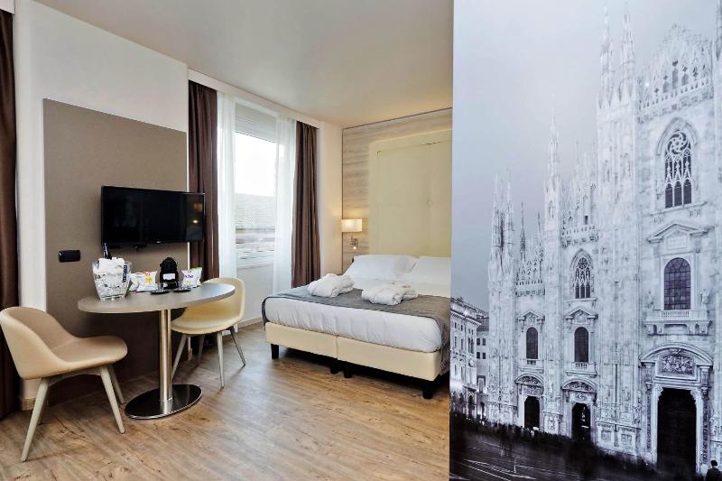Premium Triple Room image 3