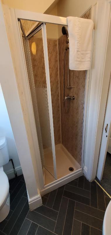 Double Room with Private Bathroom image 3