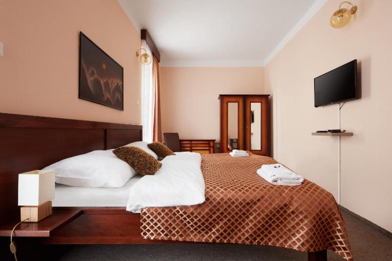 Comfort Double Room with Balcony image 4