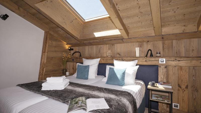 Four-Bedroom Apartment for 10 people with Spa Access image 3