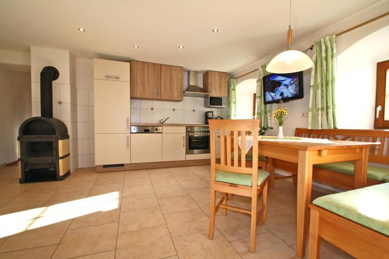 Apartment with Mountain View image 3