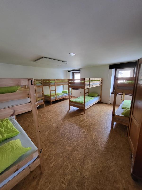 Bus Station Beds - image 3