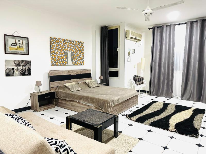 Lima Modern. Sea View. Strong Wi Fi. Sheraton Road - image 37