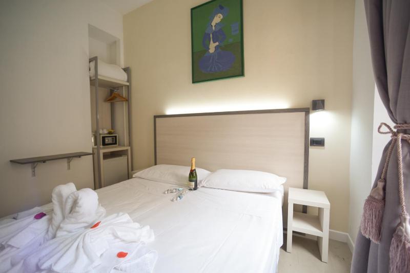 Double Room - Separate Building image 4