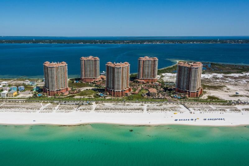 Portofino Tower 3 Unit 1503 - image 3