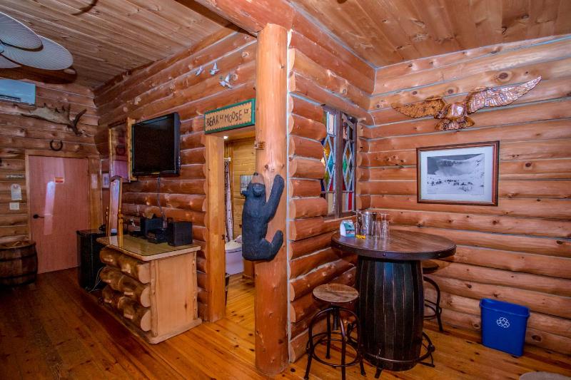 Log Cabin image 4