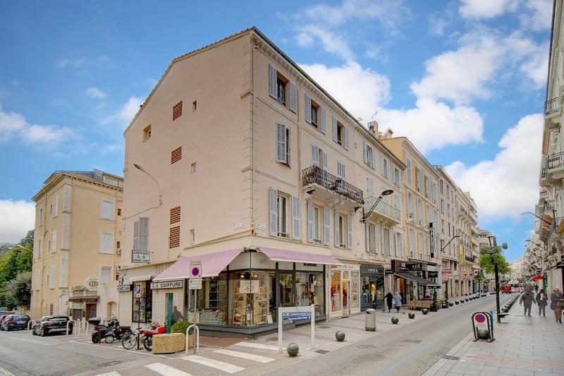 REF 1320 - Cannes Center - Apartment for rent - image 6