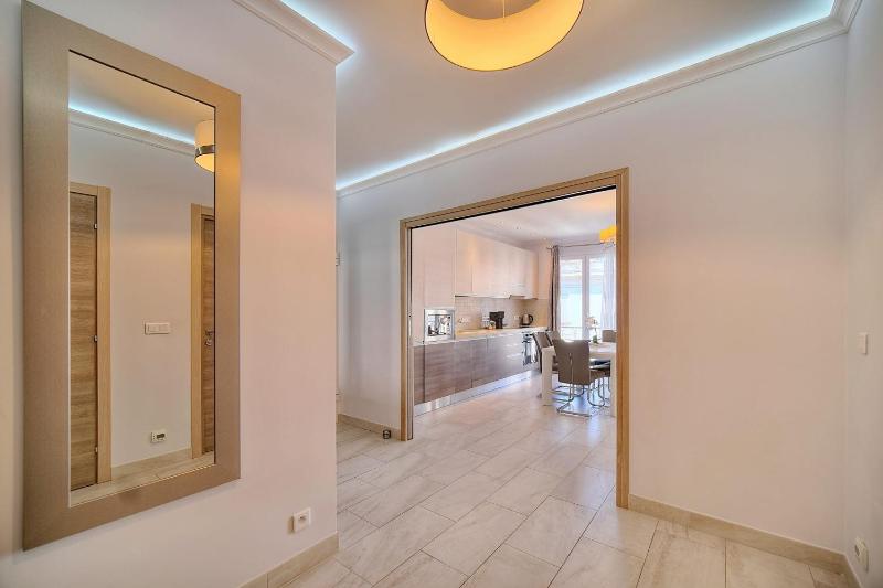 REF 1477 - Apartment for rent - image 5