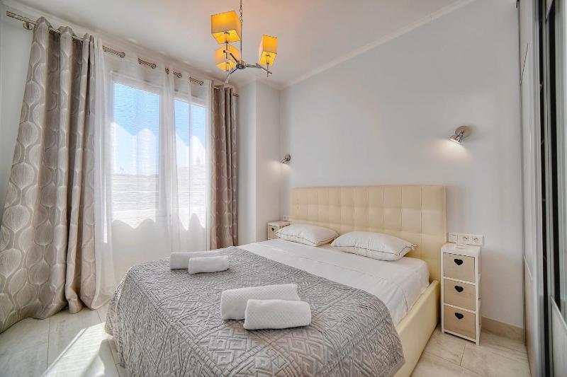 REF 1477 - Apartment for rent - image 13