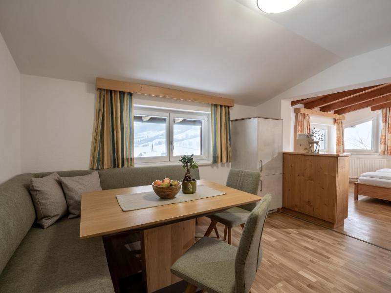 Apartment with Mountain View image 1