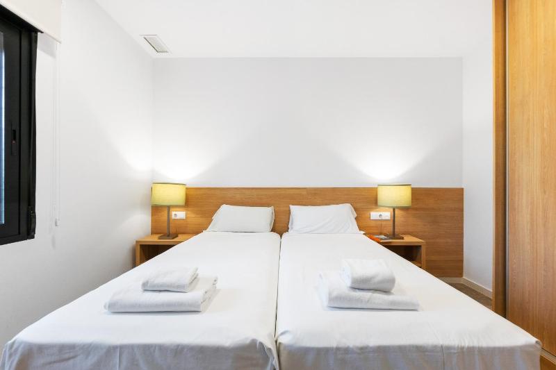 Two-Bedroom Suite image 4