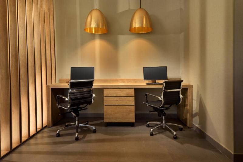 Hyatt Place Monterrey Valle - image 11