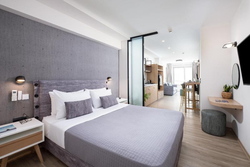 Executive Double Room image 2