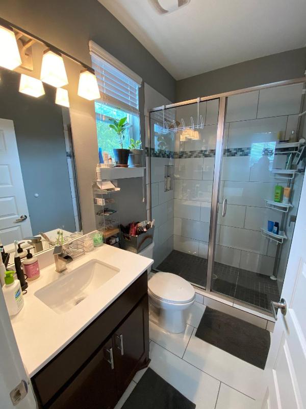 Modern Home In North-central Austin - image 7