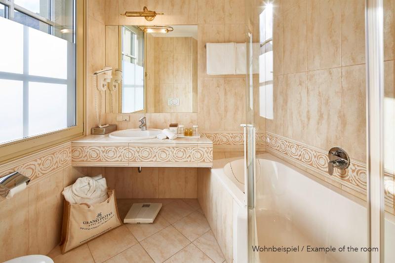 Comfort Double Room image 4