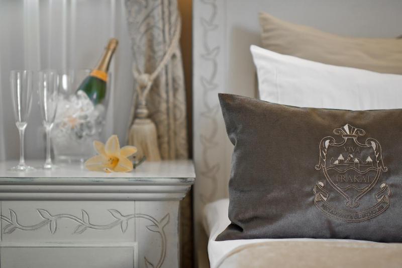Standard Double Room image 2