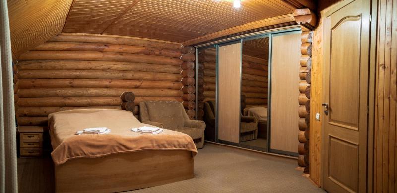 Chalet image 4