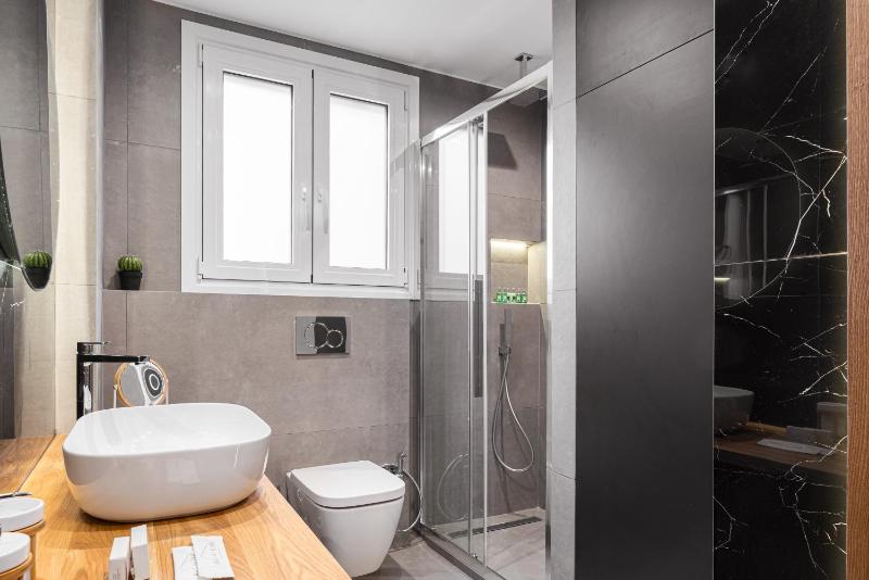 Three-Bedroom Apartment image 4