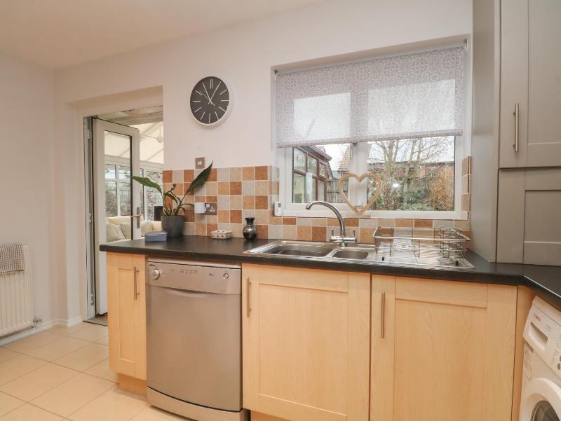 7 Marl Croft - image 18