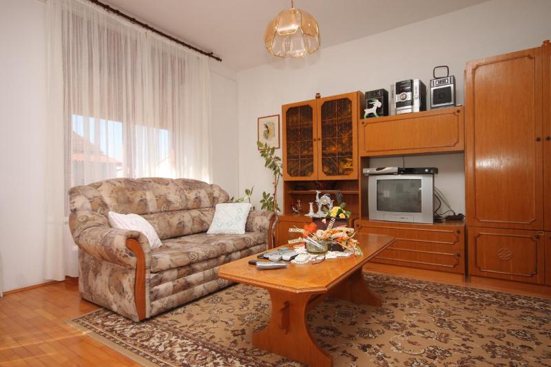Two-Bedroom Apartment with Balcony image 1