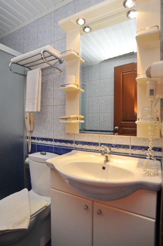 Double or Twin Room with Sea View image 2