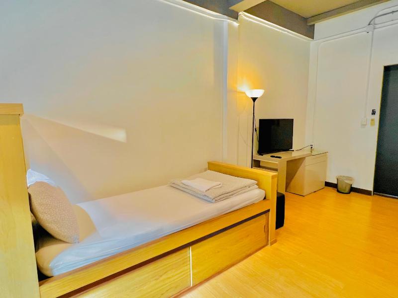 Daraya Hostel - image 10