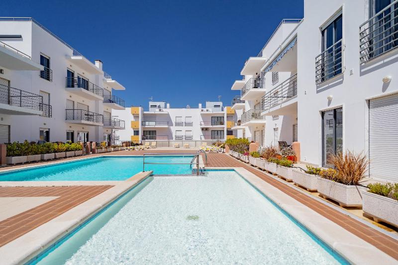 Meia Praia 106 by Destination Algarve - image 3