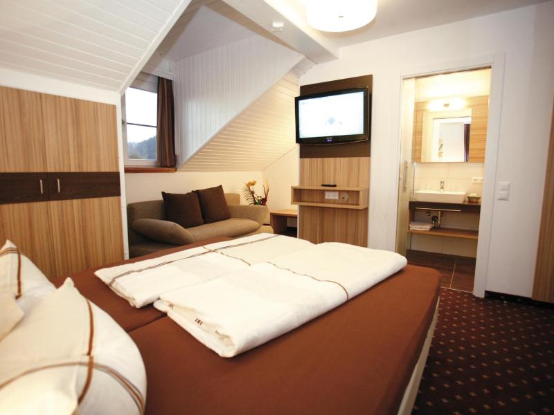 Superior Double Room with Balcony or Terrace image 4