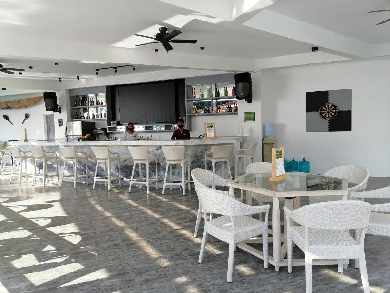 Pura Vida Beach & Dive Resort - image 8