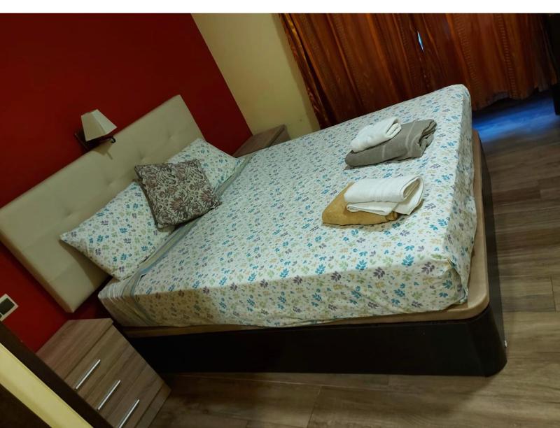 Hostal corazón de Madrid 3 - image 3