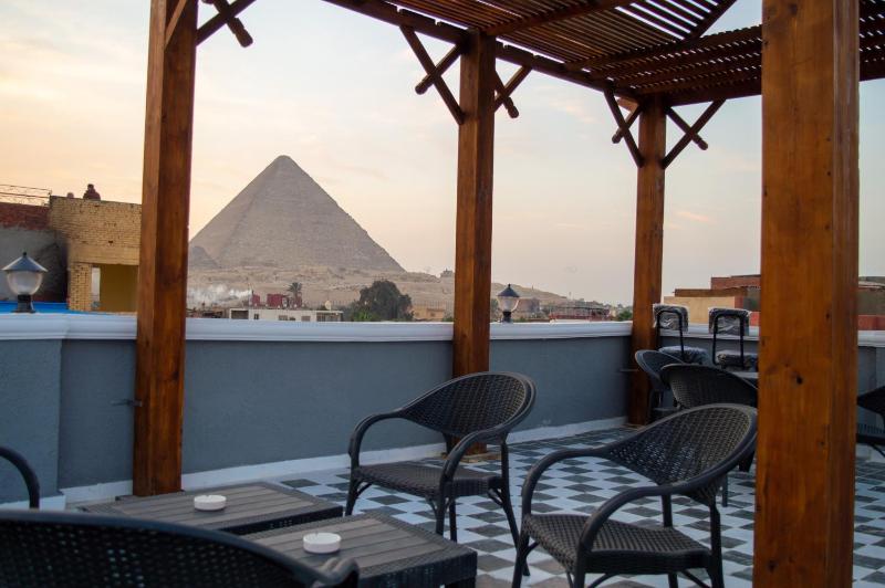 Pyramids Gate Hotel - image 8