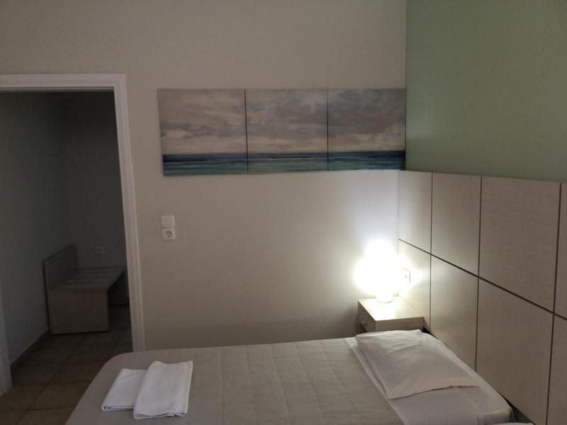 Economy Double or Twin Room image 2