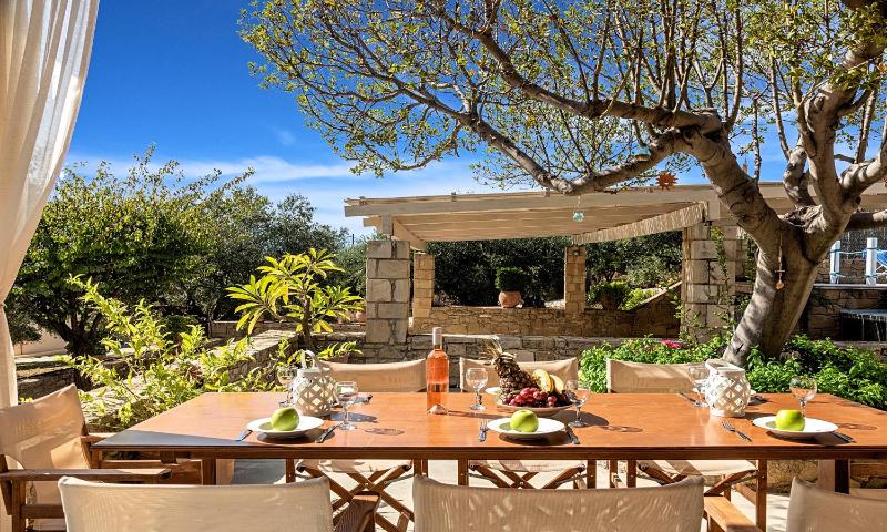Villa image 3