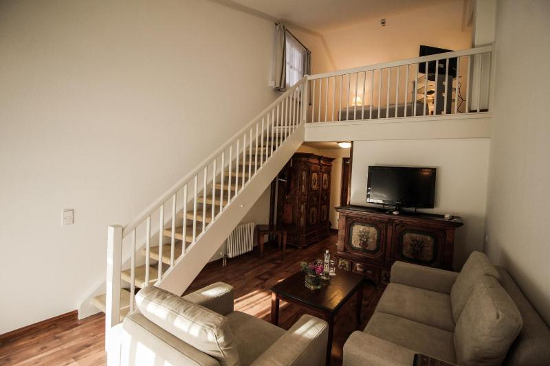 Maisonette Room image 4
