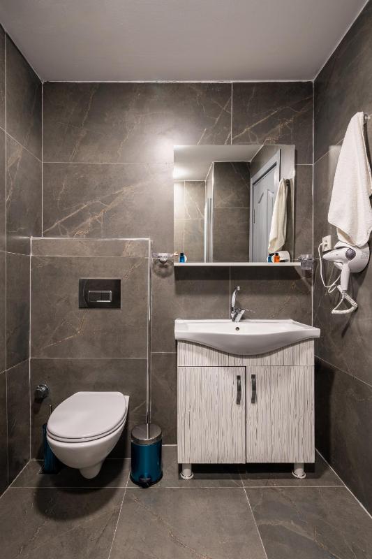 Superior Apartment image 2