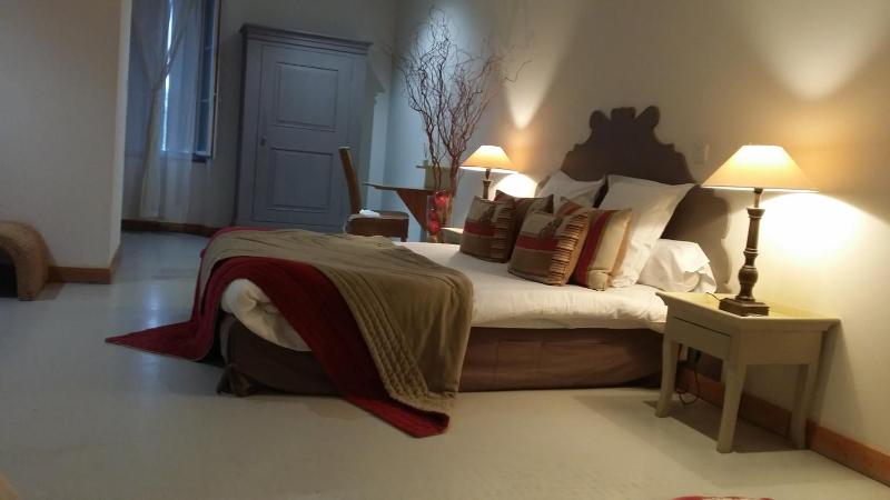 Family Room image 1