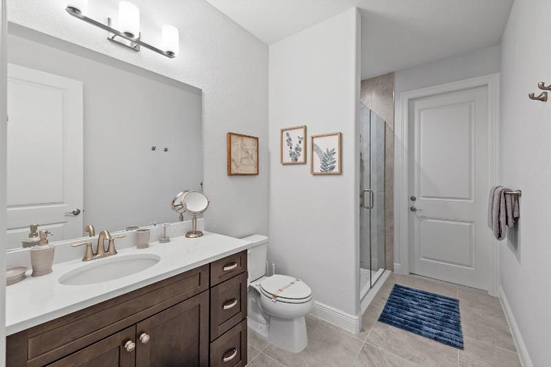 Absolutely stunning home that truly embodies Florida living Villa Blue Starfish - image 22