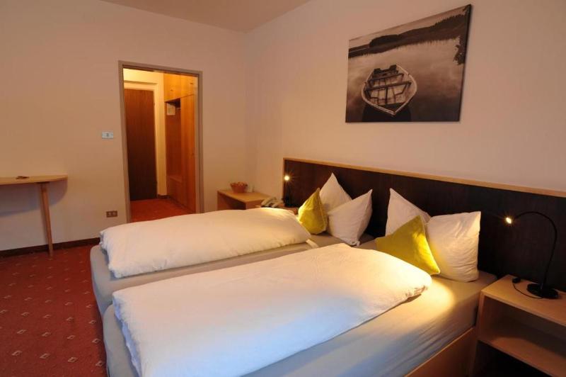 Two-Bedroom Apartment image 4