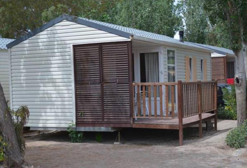 Two-Bedroom Bungalow image 2