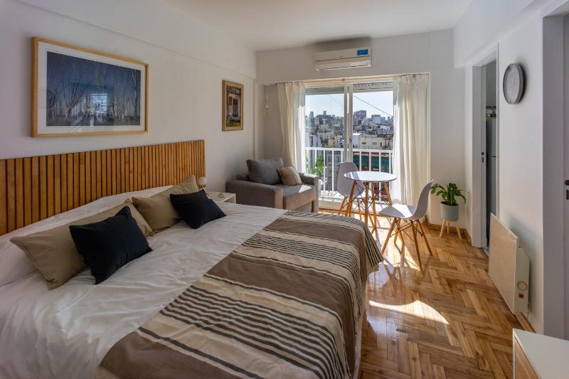 Monoambiente en Recoleta by BA Rent a Home - image 7