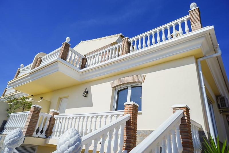 Villa Roan De Amberes Images