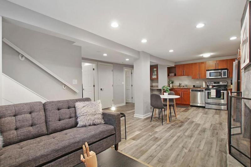 One-Bedroom Apartment image 1